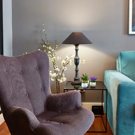 Appartement Canaan Boutique Fanqueiros 114 By Get Your *